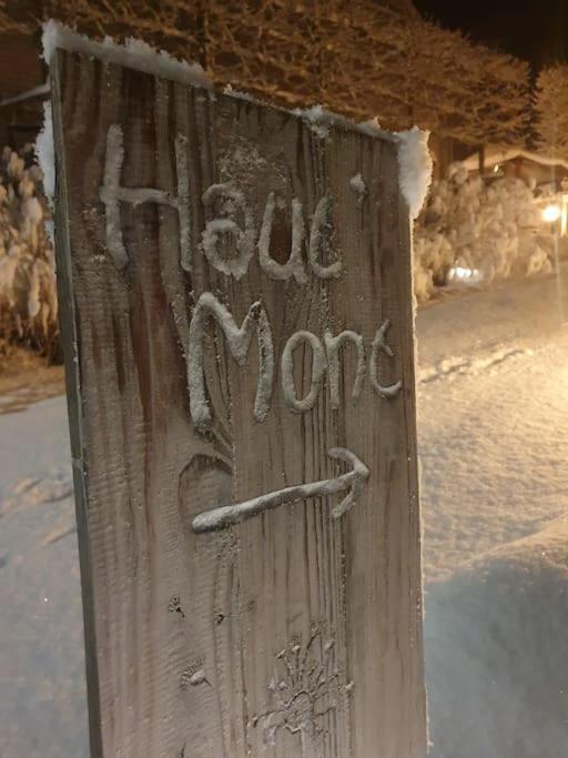 Le Haut' Mont Manhay Dış mekan fotoğraf